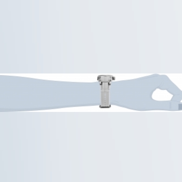 Invicta Disney Limited Edition Mickey Mouse LadyModel 25122 -Ladies Watch Quartz - Picture 4 of 5